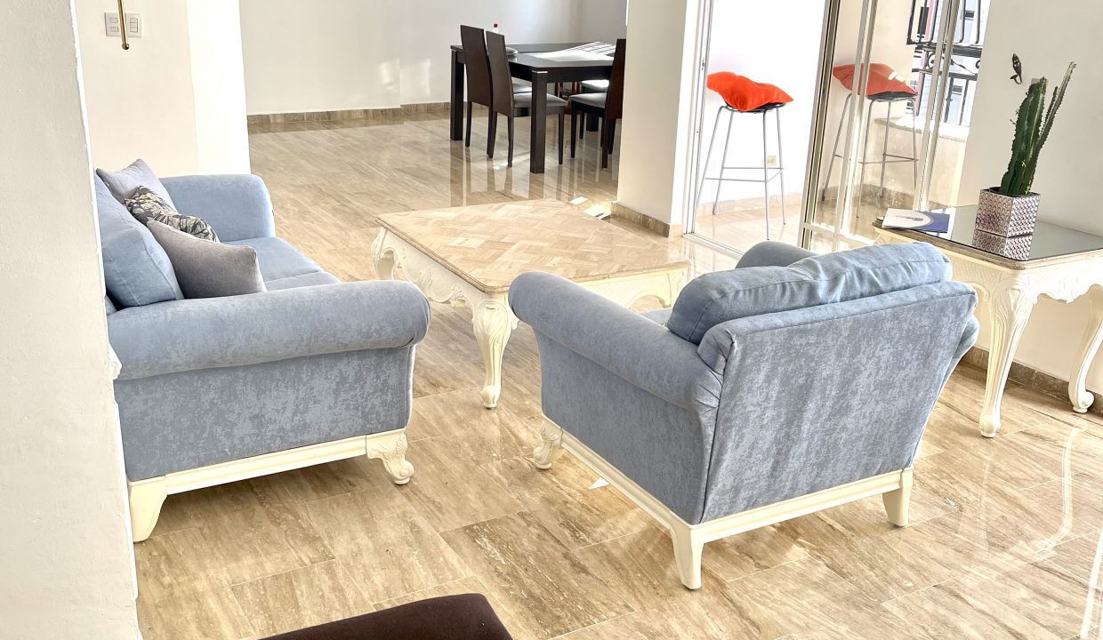 182D2D20-6B19-44CE-9E24-68A1C81C078B