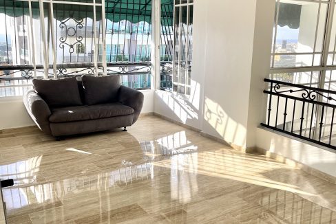 46F2B7B3-745D-414C-8935-3C17FB0EEDBA