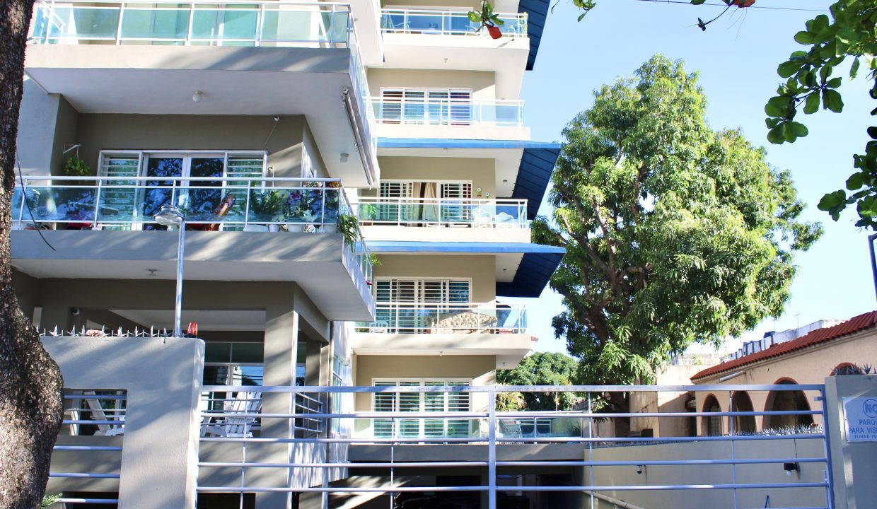 010C1C5B-4A84-4558-A41F-649C535638D0