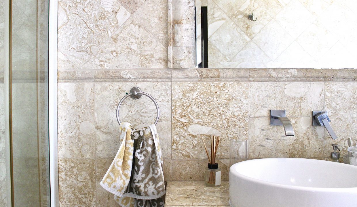 5EA58EBE-531D-456C-B99E-9E088D27A181