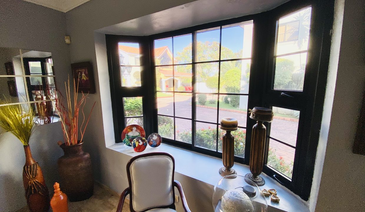 6A1B9500-75D0-4B4C-A9E3-4A58816B7E0C