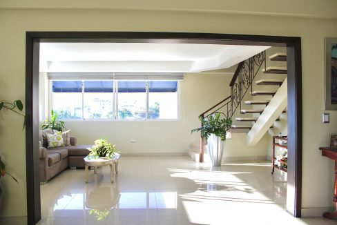 6DBCB7A2-EA51-4F7C-8D1B-D886855A707E