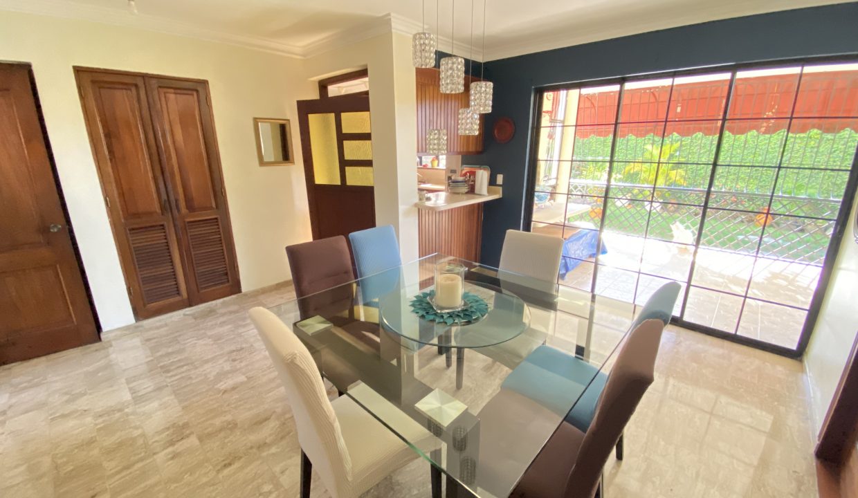 836A2116-D305-4248-A1BC-81D1ABC65EDC